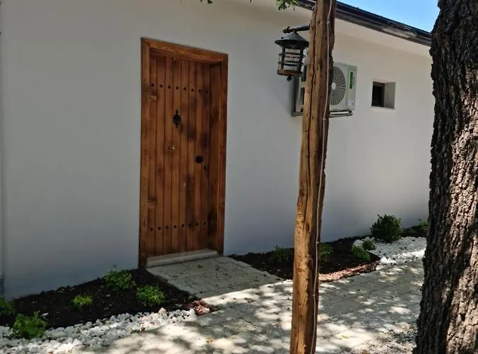 Freya Ξενοδοχείο *