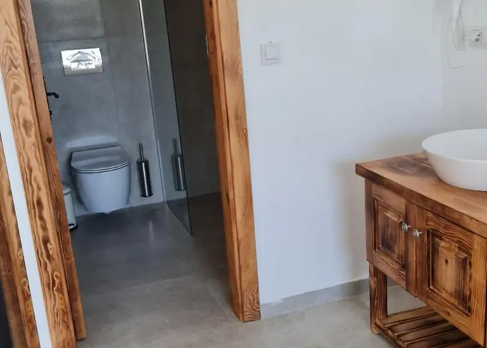 Freya Ξενοδοχείο *